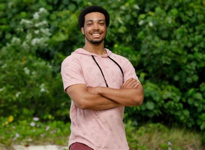 Does Dwight Moore Have Girlfriend | Age, Family And Social Media