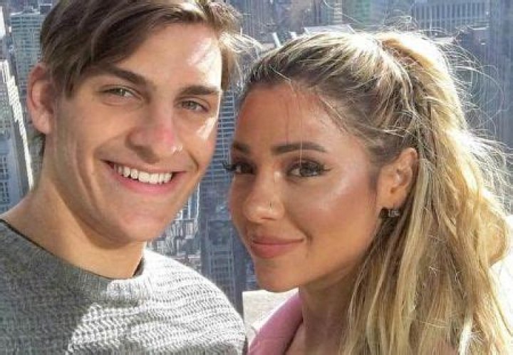 Gabi DeMartino | Boyfriend Collin Vogt, Meeting And Past Affairs