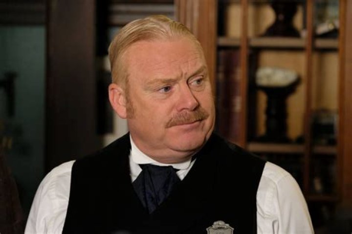 Is Thomas Brackenreid Leaving Murdoch Mysteries 2023? Role And Career Explored
