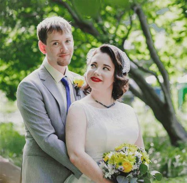 Lindsay Ellis | Daughter Costa Mesa With Husband Nick Hither
