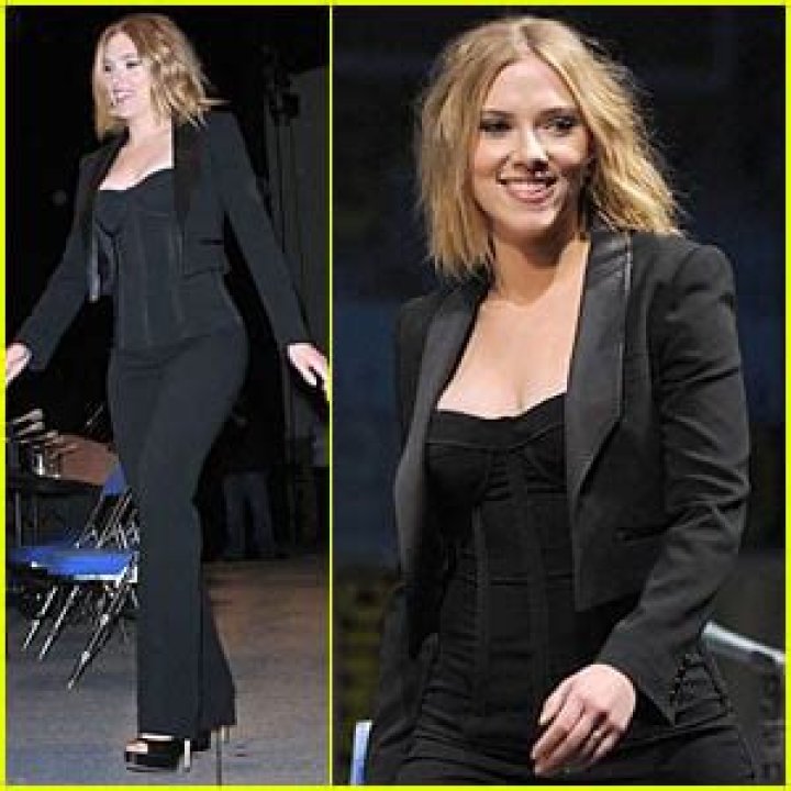 Scarlett Johansson | Weight Gain, Is She Pregnant Again?